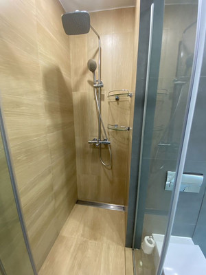 Продам трехкомнатную (3-комн.) квартиру, Таганрогская ул, 132/1, Ростов-на-Дону г
