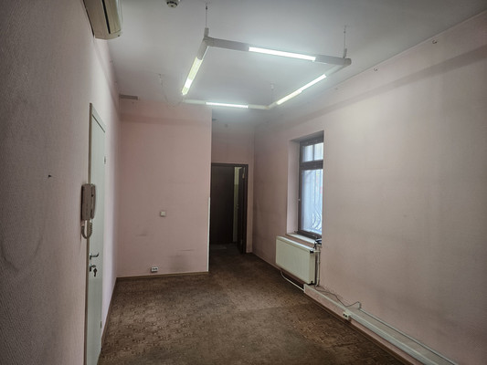 Продам коммерческое помещение 64,5 м2, Малая Красносельская ул, 9А, Москва г