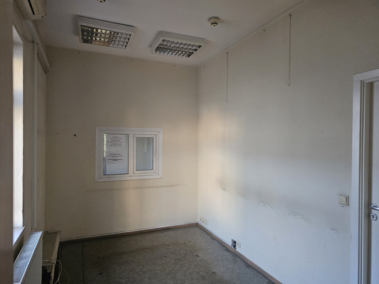 Продам коммерческое помещение 64,5 м2, Малая Красносельская ул, 9А, Москва г
