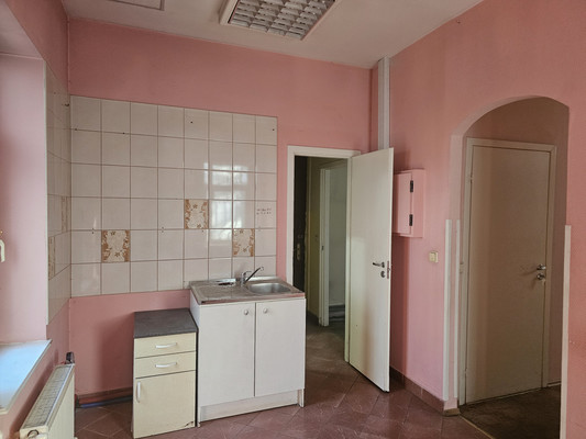 Продам коммерческое помещение 64,5 м2, Малая Красносельская ул, 9А, Москва г