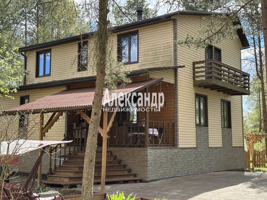 Продам коттедж в поселке Дружное-3, Центральная (Дружное-3 тер. СНТ) ул, Лехтуси массив, 28 км от города