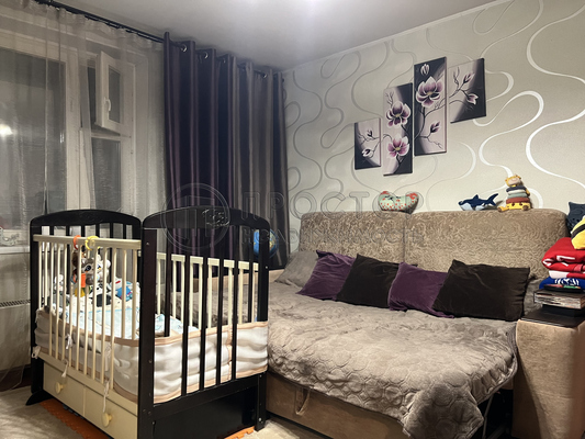 Продам двухкомнатную (2-комн.) квартиру, Гурьянова ул, 2к4, Москва г