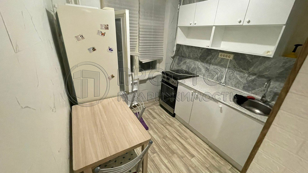 Продам однокомнатную (1-комн.) квартиру, Бойцовая ул, 10к4, Москва г