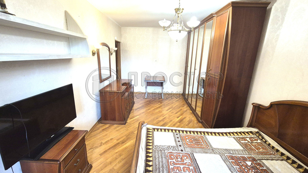 Продам трехкомнатную (3-комн.) квартиру, Кедрова ул, 22, Москва г