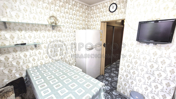 Продам трехкомнатную (3-комн.) квартиру, Кедрова ул, 22, Москва г