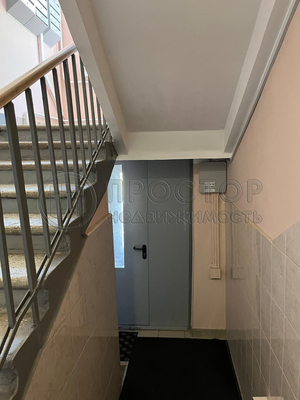 Продам однокомнатную (1-комн.) квартиру, Зои и Александра Космодемьянских ул, 34Б, Москва г
