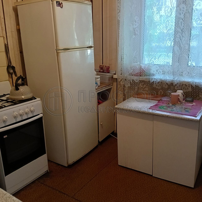 Продам комнату в 3-комн. квартире, Никитинская ул, 37, Москва г