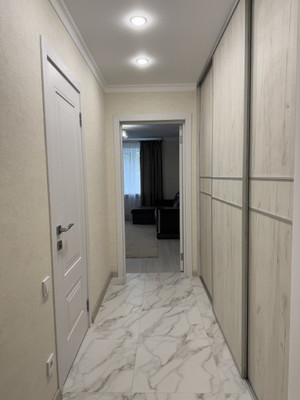 Продам двухкомнатную (2-комн.) квартиру, Ставропольская ул, 226/1, Краснодар г