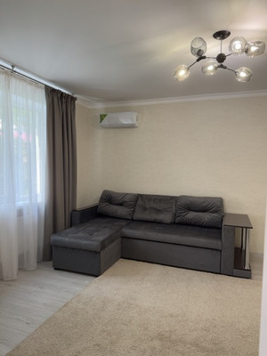 Продам двухкомнатную (2-комн.) квартиру, Ставропольская ул, 226/1, Краснодар г