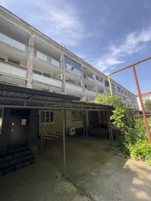 Продам двухкомнатную (2-комн.) квартиру, Ставропольская ул, 226/1, Краснодар г