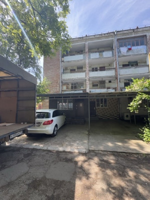 Продам двухкомнатную (2-комн.) квартиру, Ставропольская ул, 226/1, Краснодар г