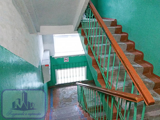 Продам двухкомнатную (2-комн.) квартиру, Некрасова ул, 48, Вологда г