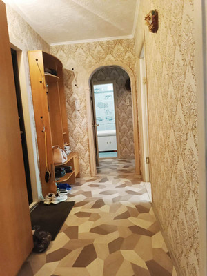 Продам двухкомнатную (2-комн.) квартиру, Северо-Западная ул, 62, Барнаул г
