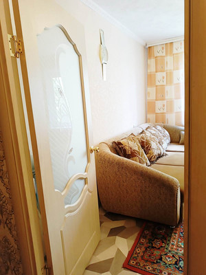 Продам двухкомнатную (2-комн.) квартиру, Северо-Западная ул, 62, Барнаул г
