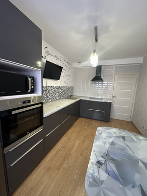 Продам трехкомнатную (3-комн.) квартиру, Полковая ул, 3к1, Куттузи д