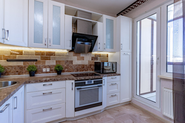 Продам трехкомнатную (3-комн.) квартиру, Коллонтай ул, 6к1, Санкт-Петербург г