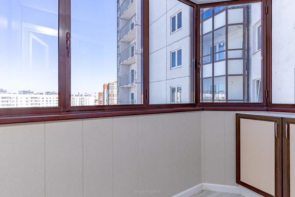 Продам трехкомнатную (3-комн.) квартиру, Коллонтай ул, 6к1, Санкт-Петербург г