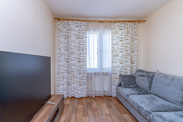 Продам трехкомнатную (3-комн.) квартиру, Коллонтай ул, 6к1, Санкт-Петербург г