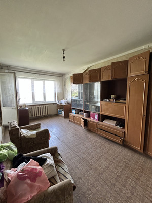 Продам трехкомнатную (3-комн.) квартиру, Лермонтова ул, 35, Симферополь г