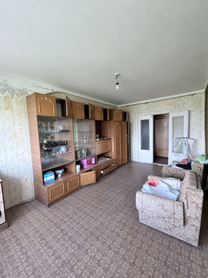 Продам трехкомнатную (3-комн.) квартиру, Лермонтова ул, 35, Симферополь г