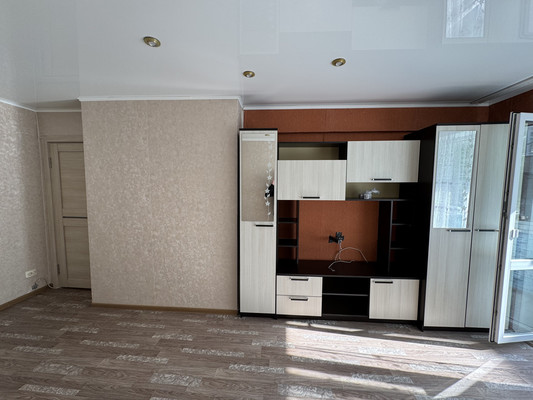 Продам трехкомнатную (3-комн.) квартиру, Авиационная ул, 22, Брянск г