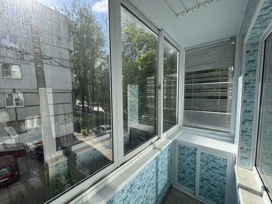 Продам трехкомнатную (3-комн.) квартиру, Авиационная ул, 22, Брянск г