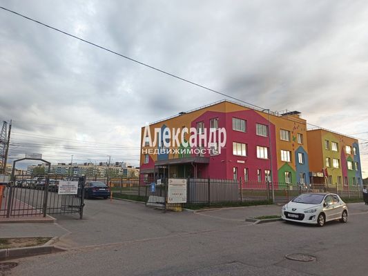 Продам однокомнатную (1-комн.) квартиру, Заречная ул, 11к2, Парголово п