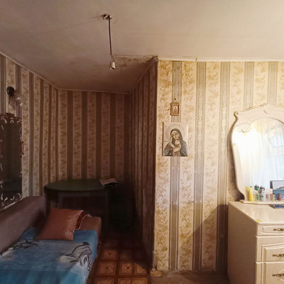 Продам двухкомнатную (2-комн.) квартиру, Победы ул, 15, Майкоп г