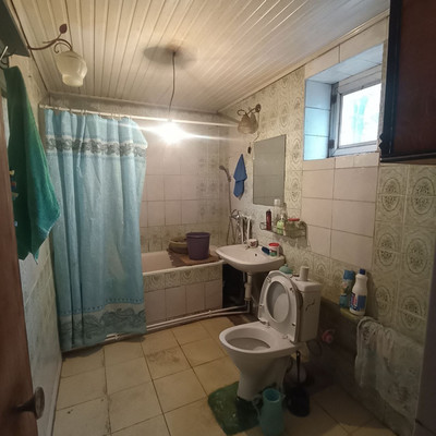 Продам двухкомнатную (2-комн.) квартиру, Победы ул, 15, Майкоп г