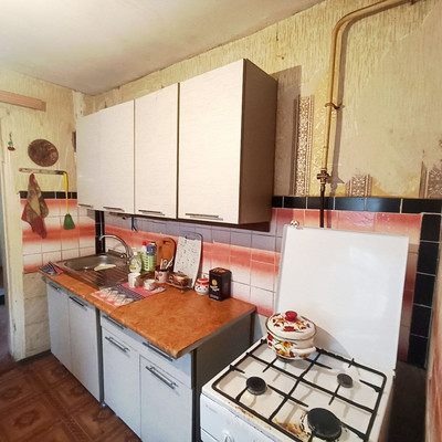 Продам двухкомнатную (2-комн.) квартиру, Победы ул, 15, Майкоп г