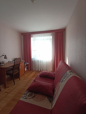 Продам трехкомнатную (3-комн.) квартиру, Ленина ул, 23, Майкоп г