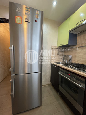 Продам двухкомнатную (2-комн.) квартиру, Фабричная ул, 5, Калининец рп