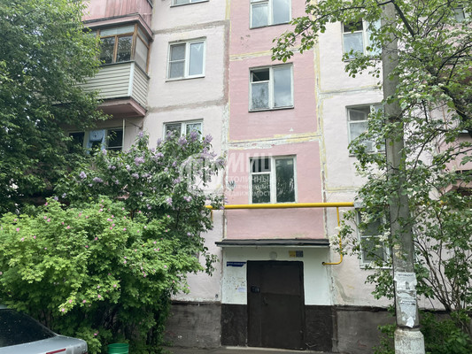 Продам двухкомнатную (2-комн.) квартиру, Фабричная ул, 5, Калининец рп