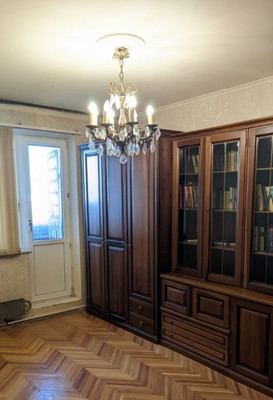 Продам трехкомнатную (3-комн.) квартиру, Профсоюзная ул, 8, Москва г