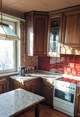Продам трехкомнатную (3-комн.) квартиру, Профсоюзная ул, 8, Москва г