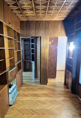 Продам трехкомнатную (3-комн.) квартиру, Профсоюзная ул, 8, Москва г