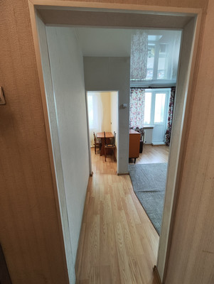 Продам трехкомнатную (3-комн.) квартиру, Черных ул, 1, Нижний Тагил г
