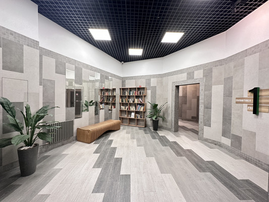 Продам трехкомнатную (3-комн.) квартиру, Измайловский б-р, 4к1, Санкт-Петербург г