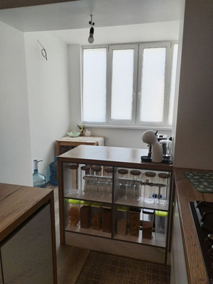 Продам трехкомнатную (3-комн.) квартиру, Таганрогская ул, 120к2, Ростов-на-Дону г