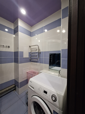 Продам двухкомнатную (2-комн.) квартиру, Мостовицкая ул, 1, Киров г
