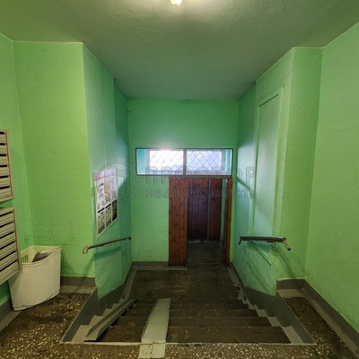 Продам двухкомнатную (2-комн.) квартиру, Ореховый проезд, 43к2, Москва г