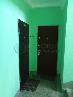 Продам двухкомнатную (2-комн.) квартиру, Ореховый проезд, 43к2, Москва г