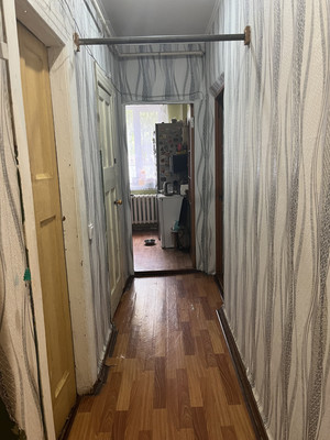 Продам трехкомнатную (3-комн.) квартиру, Школьная ул, 1/3, Ростов-на-Дону г