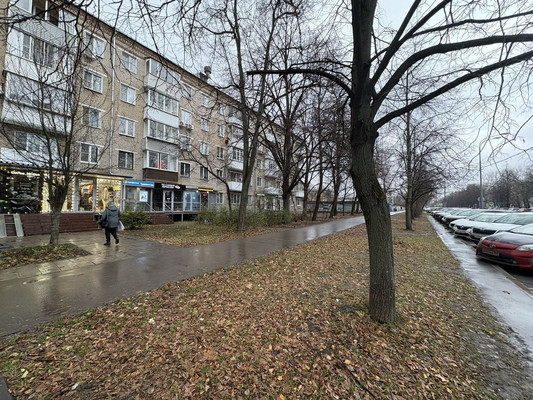 Продам торговое помещение 30,5 м2, 2-я Владимирская ул, 32к1, Москва г