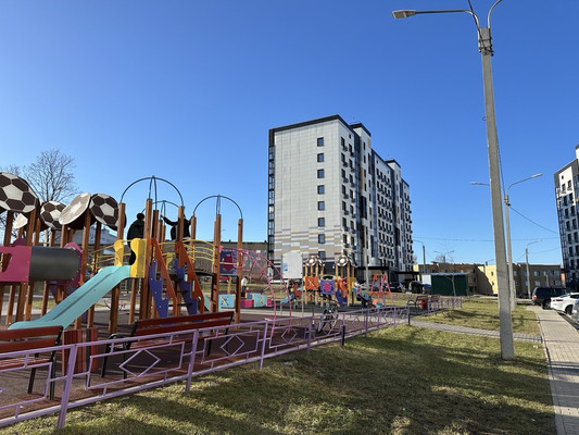 Продам двухкомнатную (2-комн.) квартиру, Шлюзовая ул, 8к1, Икша рп