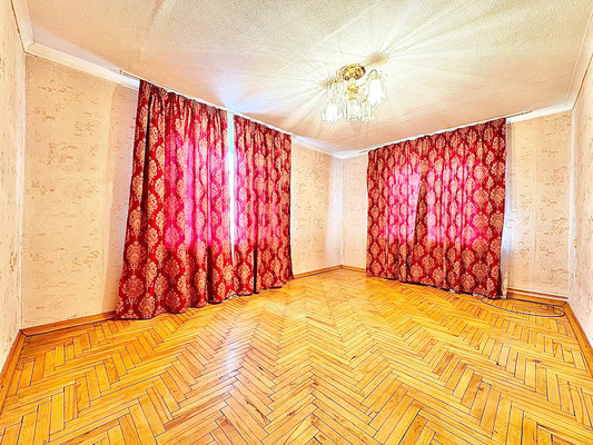 Продам двухкомнатную (2-комн.) квартиру, Ингушская ул, 17кБ, Нальчик г