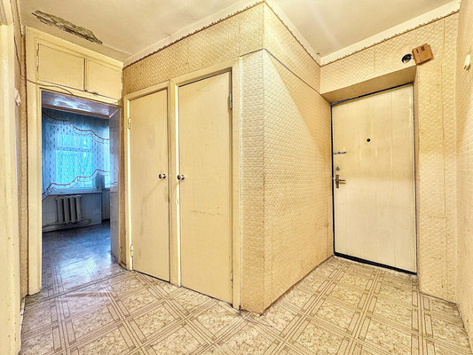 Продам двухкомнатную (2-комн.) квартиру, Ингушская ул, 17кБ, Нальчик г