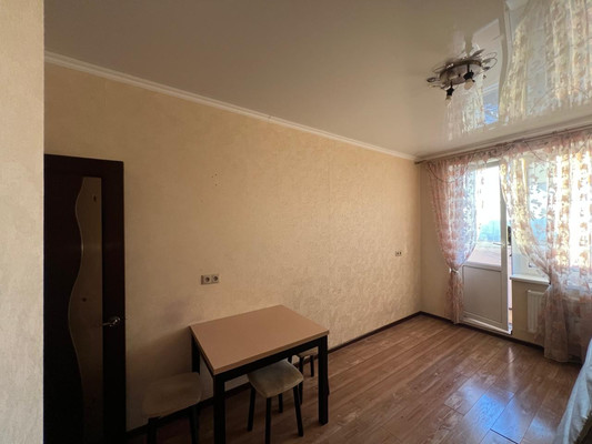 Продам однокомнатную (1-комн.) квартиру, им. Александра Покрышкина ул, 2/2, Краснодар г