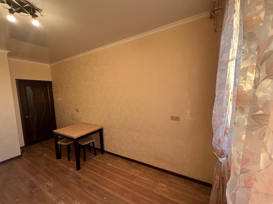 Продам однокомнатную (1-комн.) квартиру, им. Александра Покрышкина ул, 2/2, Краснодар г