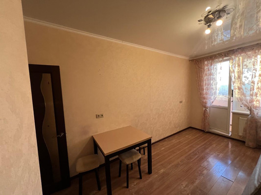 Продам однокомнатную (1-комн.) квартиру, им. Александра Покрышкина ул, 2/2, Краснодар г
